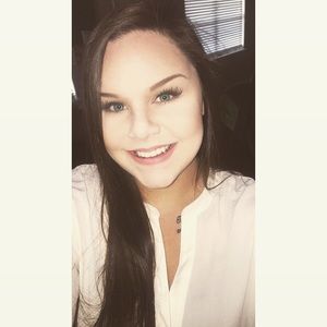 Meet your Posher, Kaitlyn